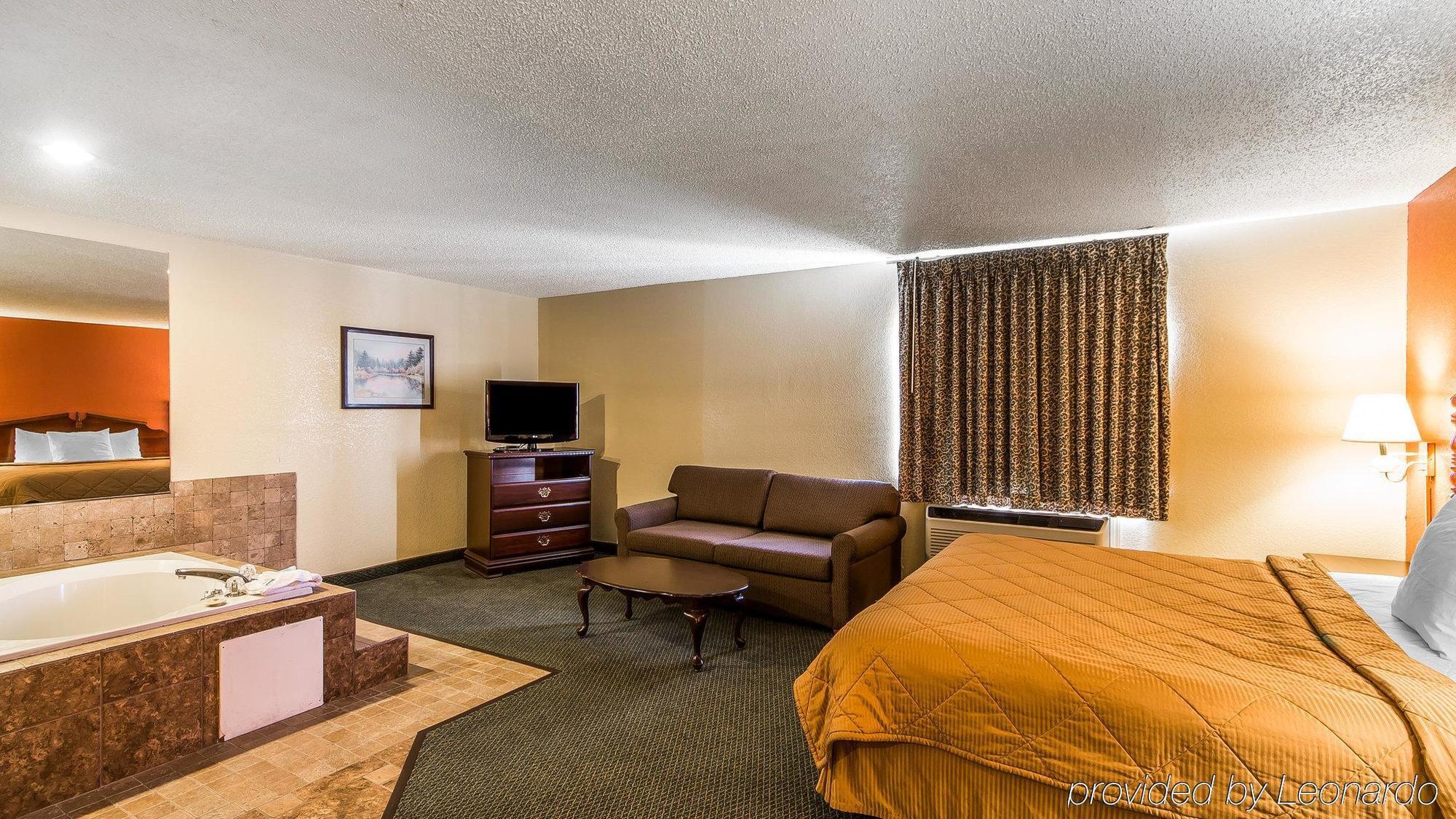 Motel 6 Tulsa, Ok Airport Exterior foto